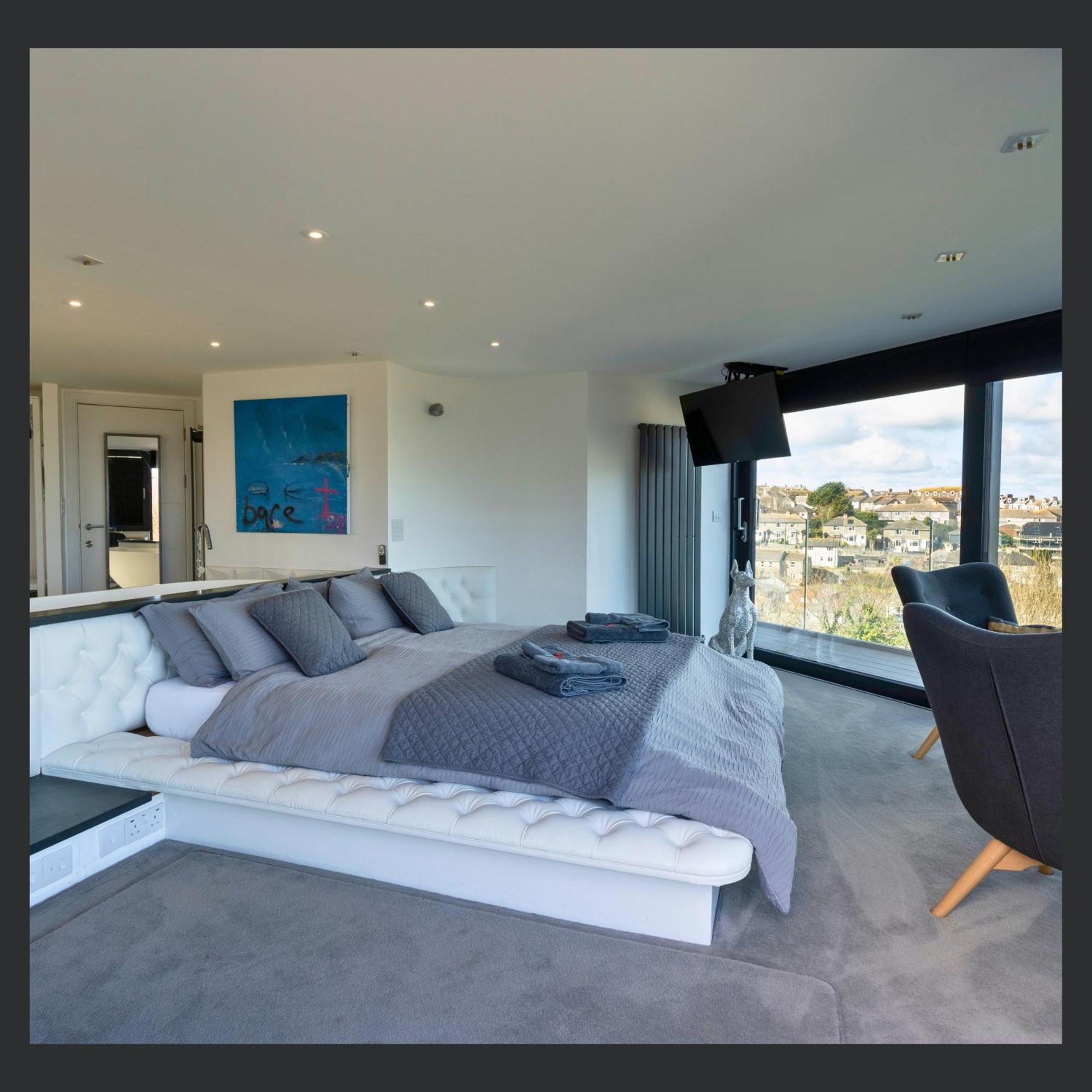 Uno St Ives - Luxury Serviced Accommodation 외부 사진