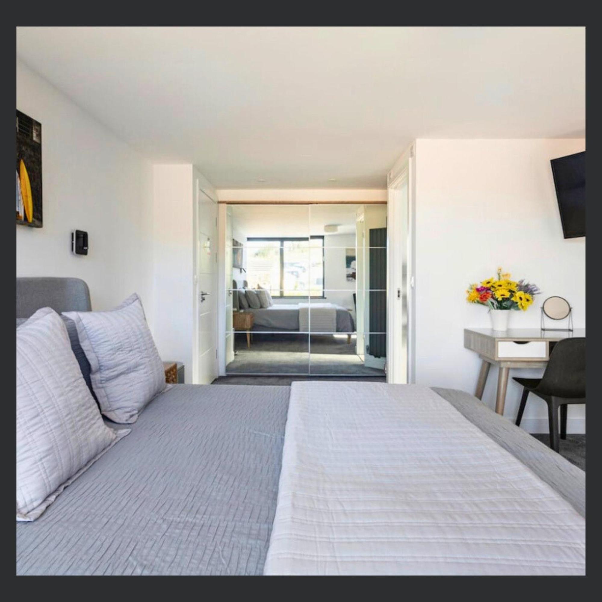 Uno St Ives - Luxury Serviced Accommodation 객실 사진
