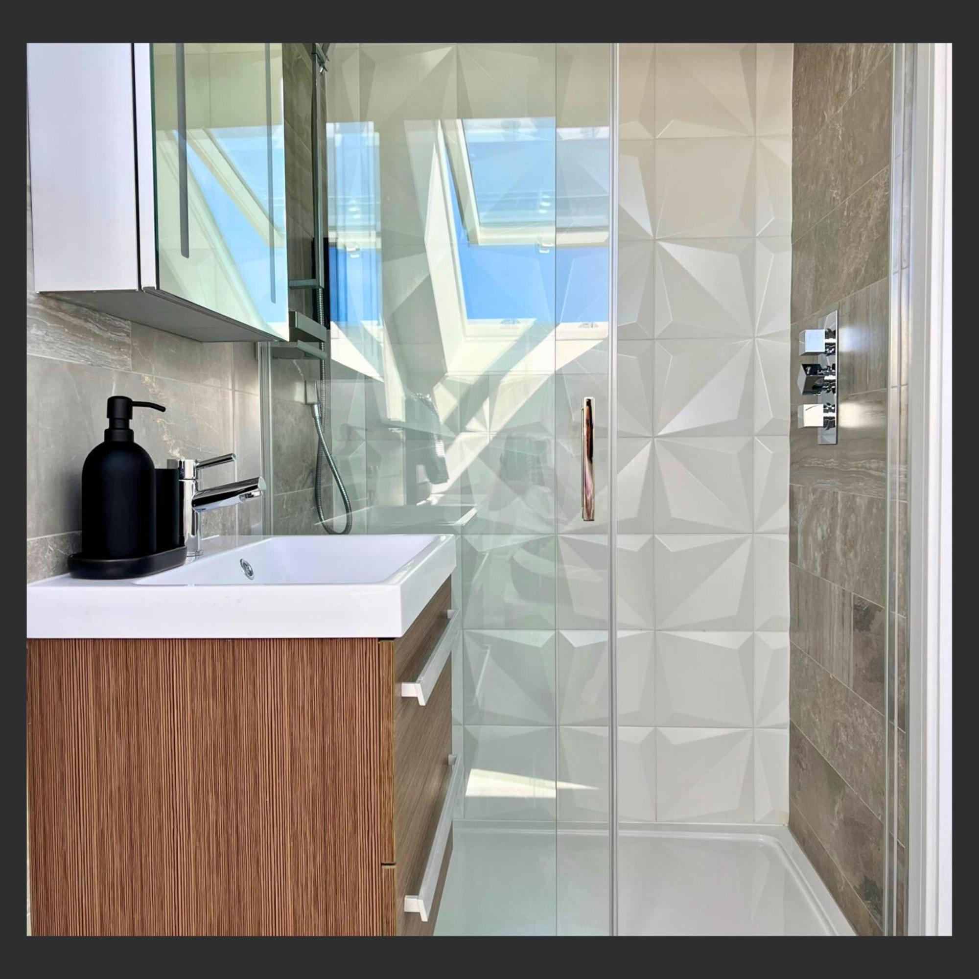 Uno St Ives - Luxury Serviced Accommodation 객실 사진
