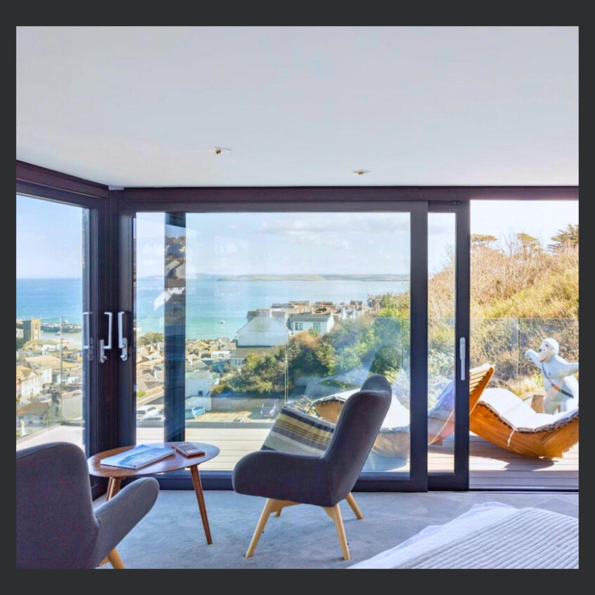 Uno St Ives - Luxury Serviced Accommodation 객실 사진